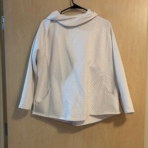 Quilted Cream Women's Pullover Blouse